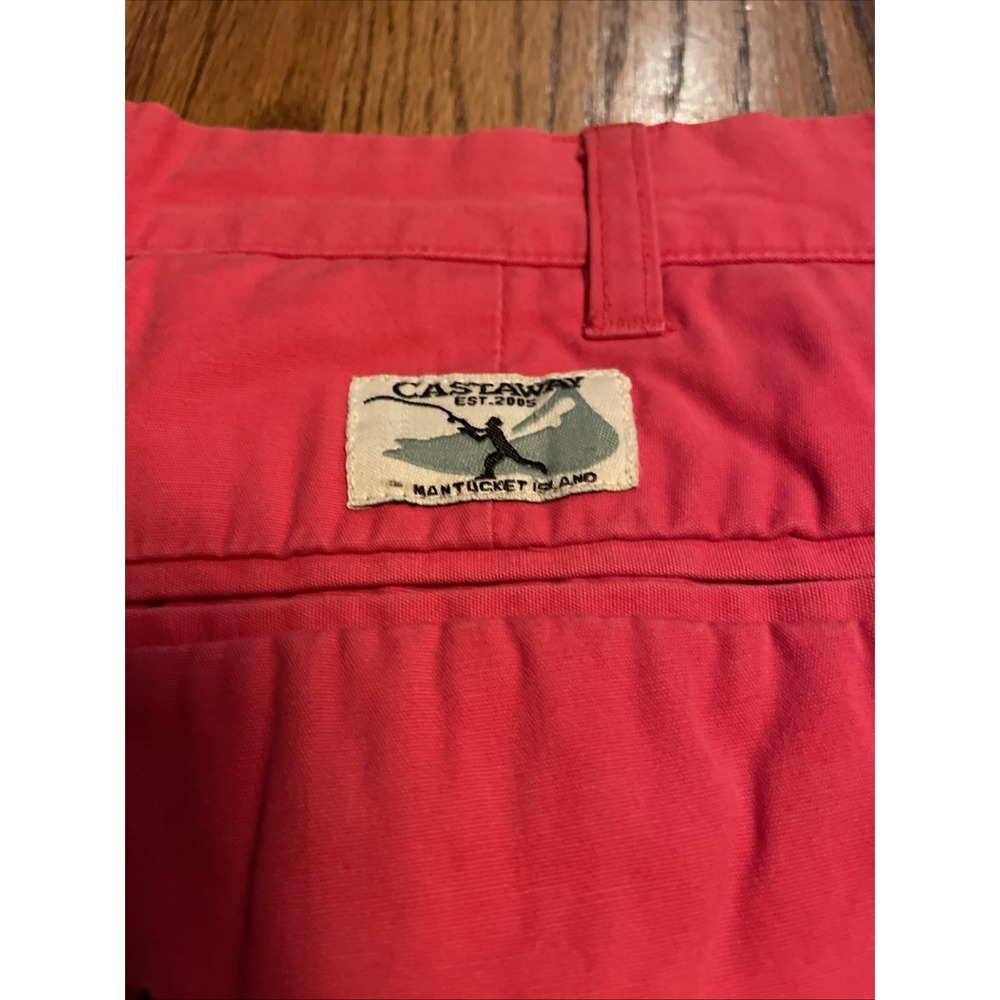 Castaway Nantucket Island Men's Chino Shorts Pink Shark Print Size 34 Beach - Picture 3 of 7
